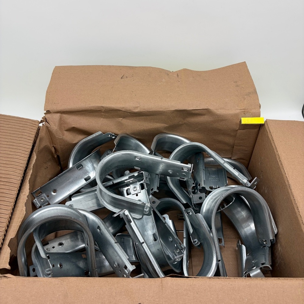 Lot of 25 Caddy CAT64HP 4 Inch J-Hooks with Retainers Galvanized Cable Support